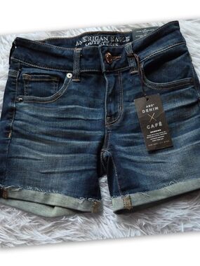American Eagle Outfitters Indigo Blue Rolled Hem Denim Midi Shorts NWT